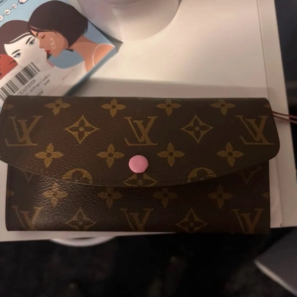 Louis Vuitton Monogram Continental - Brown with Pink Wallet